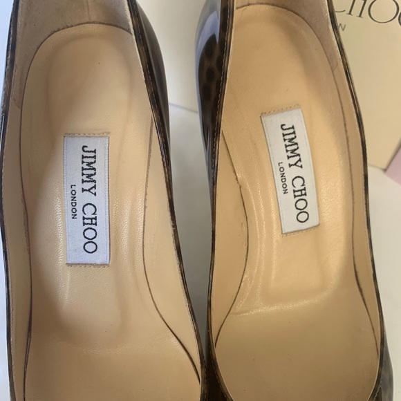 Jimmy Choo leopard print patent pumps - Picture 3 of 8